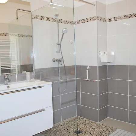 Colore Di Mare קבלייר-סור-מר